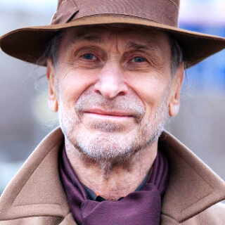 Dr. Alexander Anikin